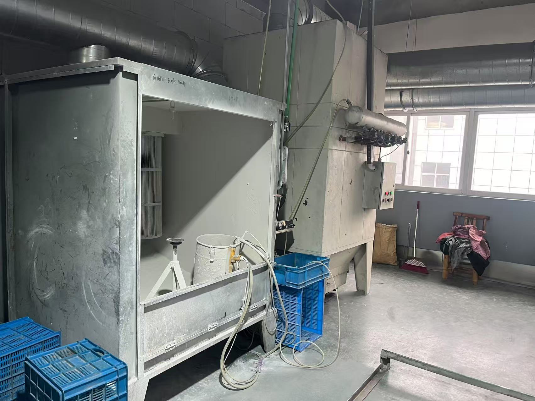 Support arm system and Leveling caster production site