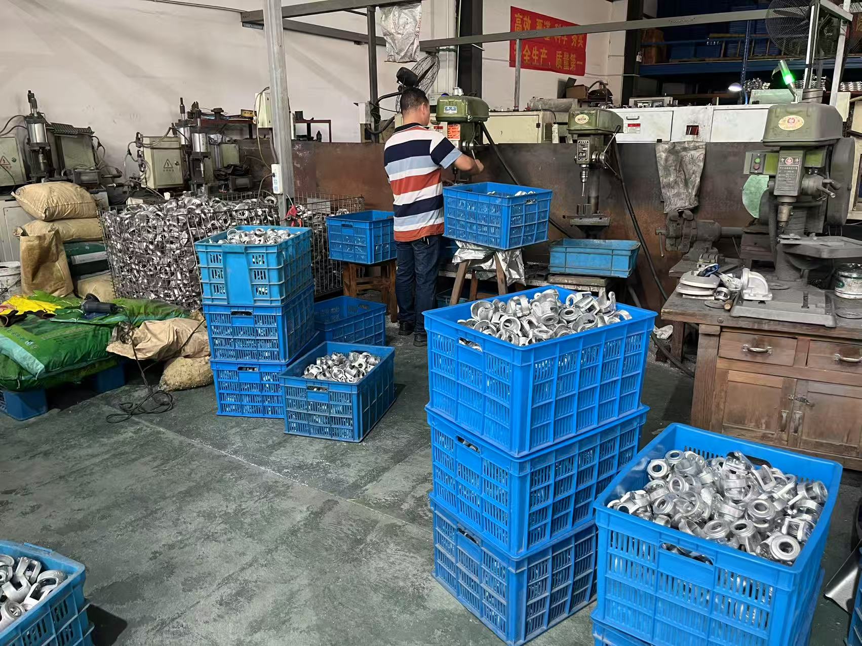 Support arm system and Leveling caster production site